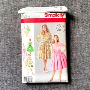 Simplicity pattern 1459 size 8-16